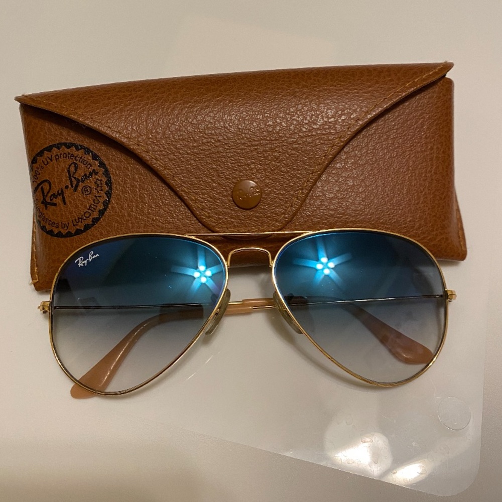 Aviator gradient ray bans